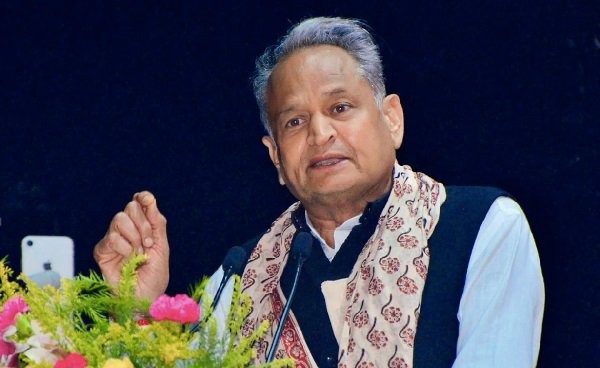 I want to leave the post of CM, but it is not leaving me Ashok Gehlot