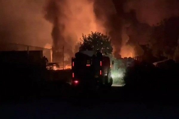 Massive fire breaks out in chemical factory in Gujarat, more than 60 tankers burnt to ashes