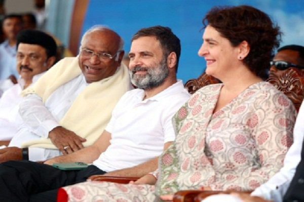 Congress leaders Kharge, Rahul and Priyanka urged voters in Rajasthan to vote