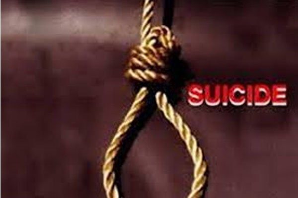 Husband commits suicide after strangulating his wife to death in Meerut, UP