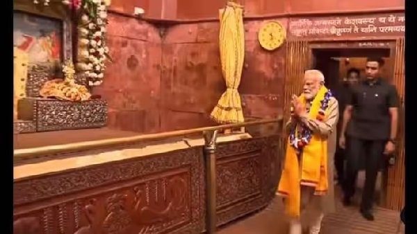 PM Modi reached Shri Krishna's birthplace, said - Kashi, Mahakal, Kedar, Ayodhya are done, now Mathura will not lag behind in development.