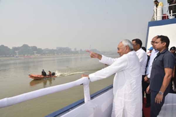 Preparations for Chhath Ghats on the banks of Ganga in Patna are in the final stage, Nitish took stock