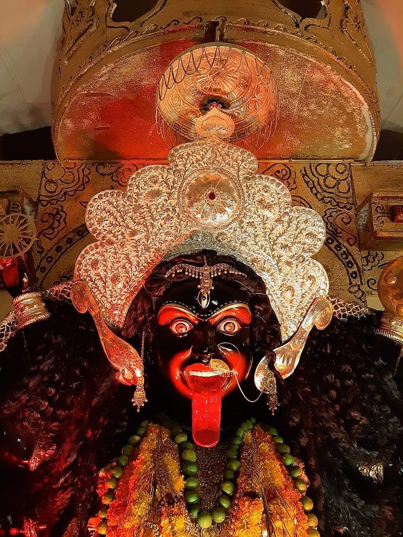 There is an ancient temple in Bokaro district where Maa Kali is worshiped for 163 years.