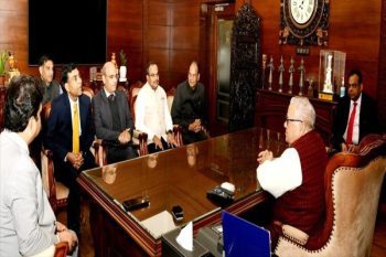 Foreign Service officers met the Governor