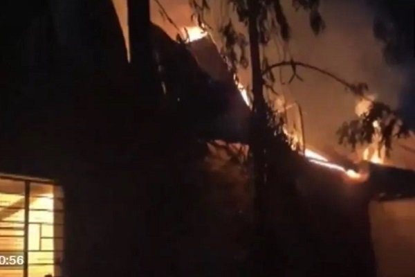 Massive fire breaks out in glove manufacturing factory, 6 people burnt to death