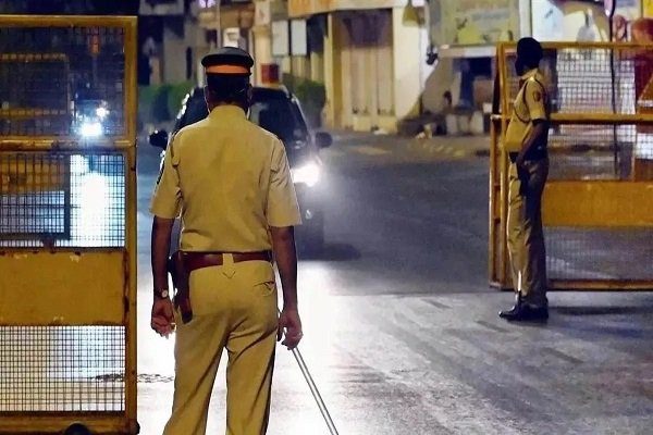 There will be blasts at many places in Mumbai on New Year, Mumbai Police received a threatening call, there was a stir in the administration.