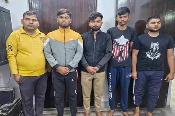 200 people were cheated by luring them with online girlfriend, youths formed a gang during the exam