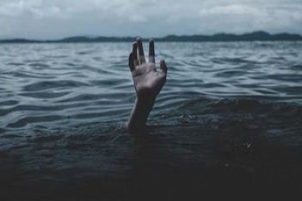 Five people in car drowned in Ram Ganga river barrage in Bijnor, four died