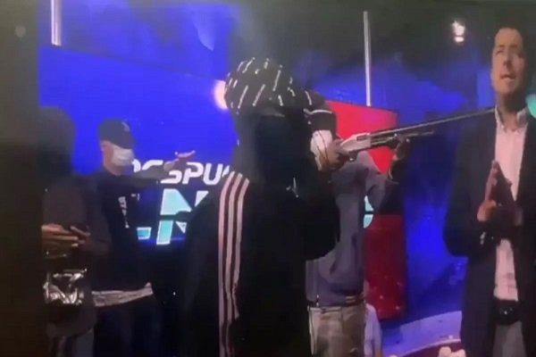 Gunmen entered the studio during live TV show, took journalists and employees hostage