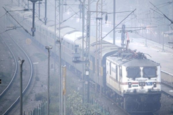 Northern Railway: 20 trains running late by one hour to 6.30 hours due to dense fog