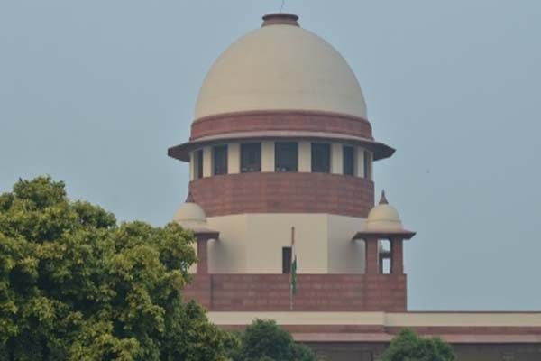 Single Judge vs Division Bench Supreme Court stays High Court proceedings, notice issued to Bengal government