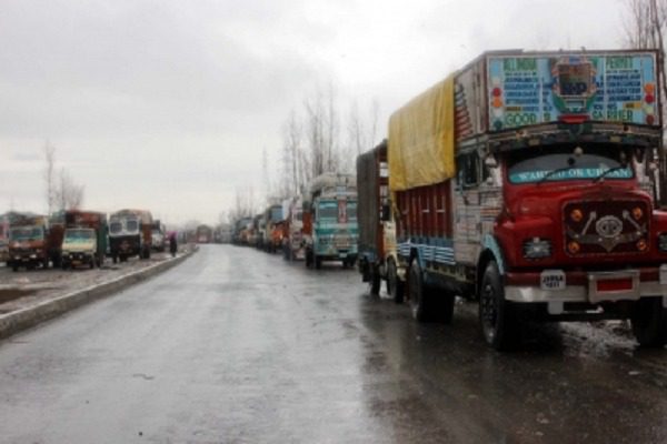 Jammu-Srinagar National Highway opens for traffic