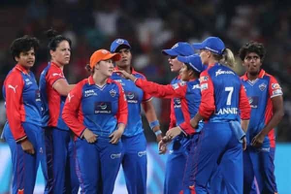 Women's Premier League Season 2 Smriti Mandhana's 74 runs in vain, Delhi Capitals beat RCB by 25 runs