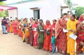 11.68% polling till 9 am in three seats of Jharkhand