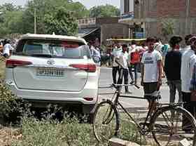 Brij Bhushan Sharan Singh's son Karan's convoy trampled three people