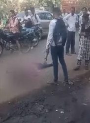 Horrific murder of a girl with a wrench in the middle of the road