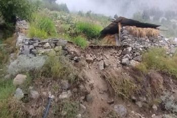 Hill collapsed in Pangi village, crops on 25 bigha land destroyed