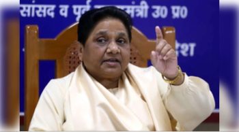 Mayawati spoke on the issue of writing names and addresses on hotels in UP