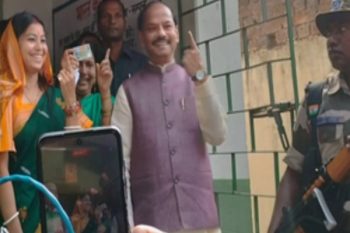 Many celebrities including governors of two states cast their votes in Jharkhand