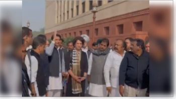 Congress leaders demonstrated in the Parliament premises