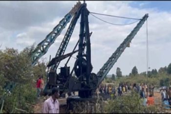 300 feet deep coal mine filled with water, 9 workers trapped