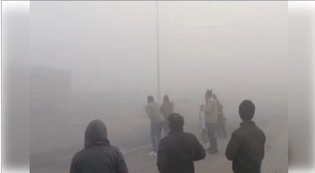 A major road accident occurred due to fog in Bhadohi, 8 vehicles collided