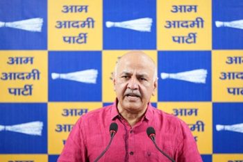 Manish Sisodia demands CBI investigation on fee hike by private schools in Delhi