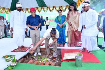 CM Shri Hemant Soren laid the foundation stone for the construction of Scheduled Tribe multi-storey hostel