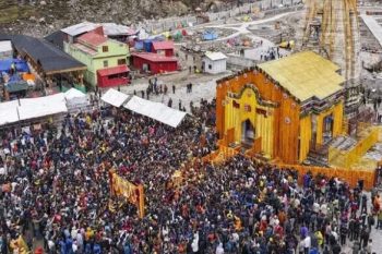 More than 30 thousand devotees visited Kedarnath on the first day