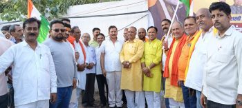 PM Modi's roadshow in Patna, echo of Operation Sindoor, people showered flowers