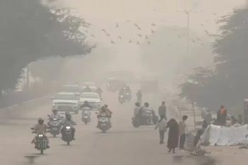 Storm wreaks havoc in Delhi-NCR, Meteorological Department again issued warning