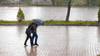 After severe heat, now the trouble of heavy rain has started, alert in many states