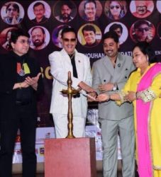 'Bollywood Iconic Award 2025' ceremony concluded