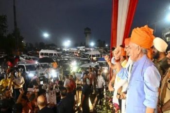 Amarnath Yatra Jammu reverberated with chants of 'Bam-Bam Bhole', the first batch left for the darshan of Baba Barfani