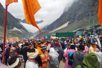 Amarnath Yatra continues smoothly, over 2.73 lakh people visit