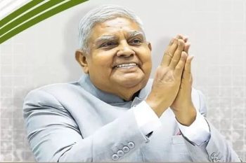 'Something big happened yesterday between 1 and 430 pm'..., Congress claims on Dhankhar's resignation