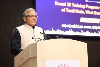 Election Commission rejected Rahul Gandhi's claims to close ECI website