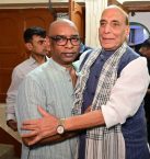 Met Chief Minister Shri Hemant Soren and his family members and expressed my deepest condolences