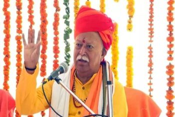 Mohan Bhagwat's big statement, said- RSS does not take decisions of the government, every family must have 3 children