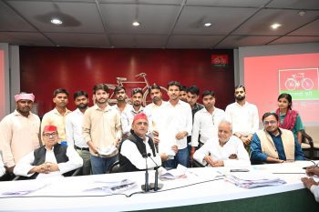 Akhilesh Yadav's allegation BJP-RSS weakened India's foreign policy