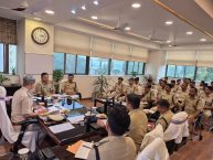 IG Manoj Kaushik held a review meeting on security arrangements for Durga Puja in Ranchi.