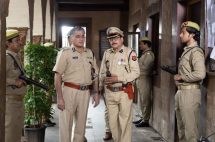 The shooting of director Siddharth Nagar's TV series 'Pratibaddha' continues at a brisk pace...!