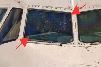 A crack appeared in the windshield of a mid-air plane, and the flight landed safely;76 passengers were on board.