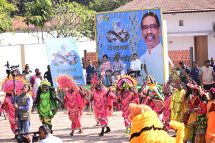 Celebrating 25 glorious years of Jharkhand, beginning of a new chapter of development, Chief Minister Shri Hemant Soren flagged off campaign vehicles