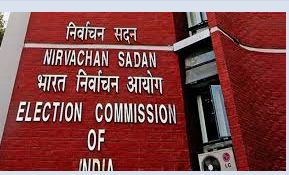 No one's name will be added or deleted from the voter list due to having or not having an Aadhaar card.