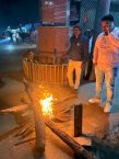 In view of the increasing cold, Ranchi district administration ensured arrangements for bonfires across the district.