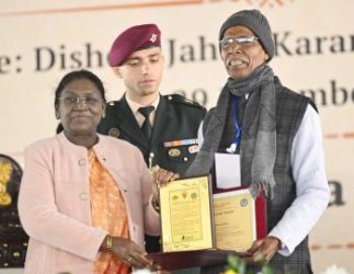 The President participated in the 22nd Parsi Mah and Ol Chiki Centenary celebrations held in Jamshedpur.