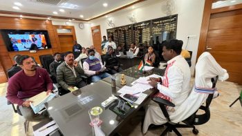 Janata Darbar organized under the chairmanship of DC Ranchi Manjunath Bhajantri.