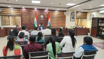 Ranchi DC Mr. Manjunath Bhajantri met with the general public, listened to their complaints and problems, and gave necessary instructions to the concerned officials for their prompt resolution.