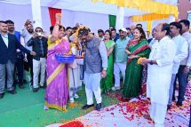 Holi Milan function was organised in Jharkhand Assembly.